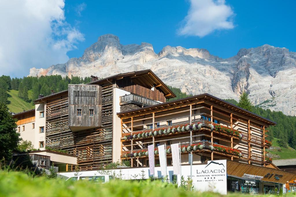 Legació Hotel Mountain - The best luxury chalets in the Dolomites - Exclusive Travel Representation, luxury travel agency